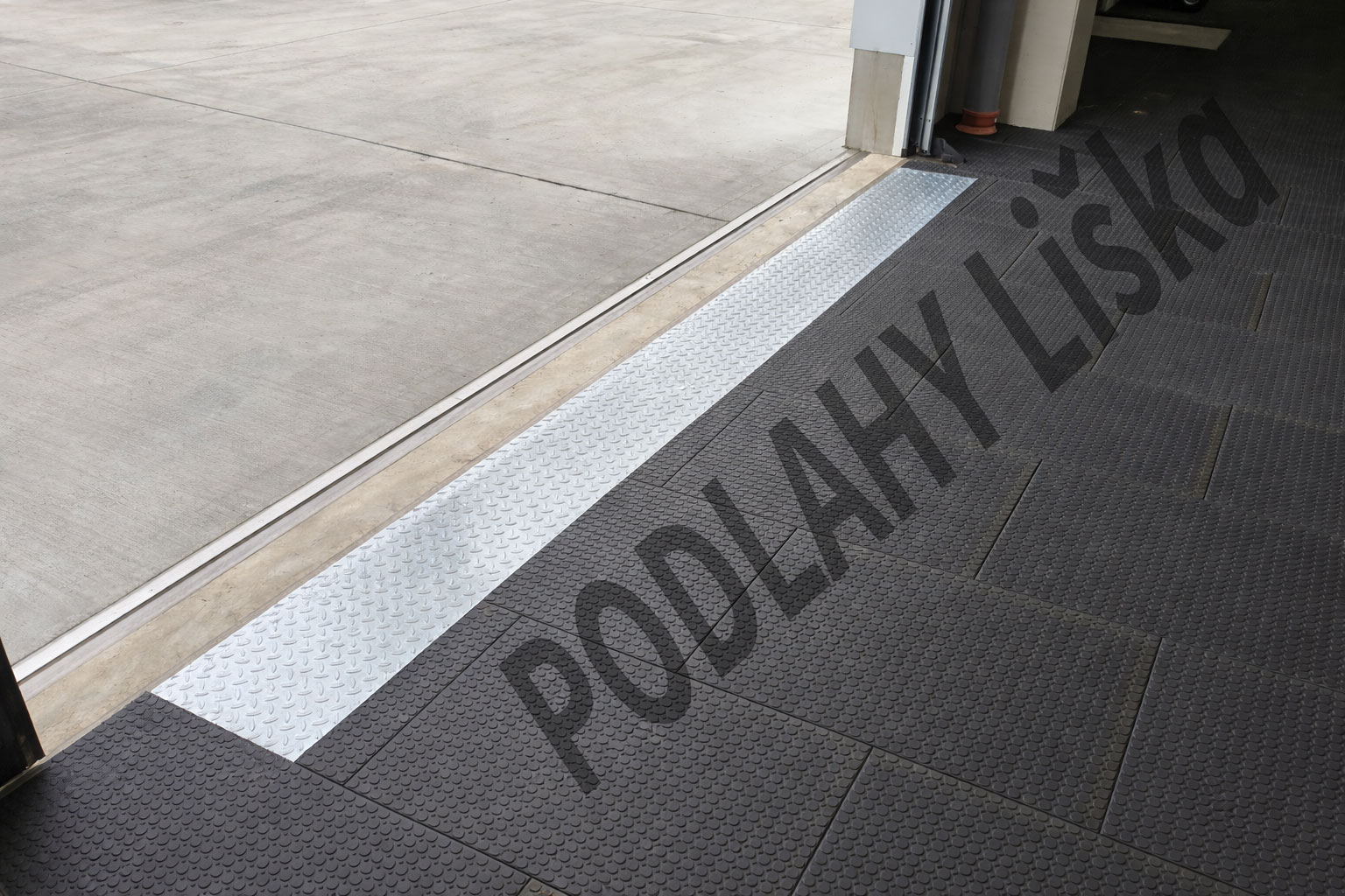 Výměna-v-oddíle-Rychlá-montáž-foto-ve-vratech